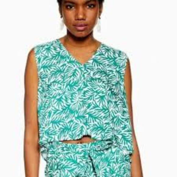 TOPSHOP TOP MATISSE BACK TIE TANK TOP GREEN LEAF SIZE US 10 NEW - Picture 1 of 6